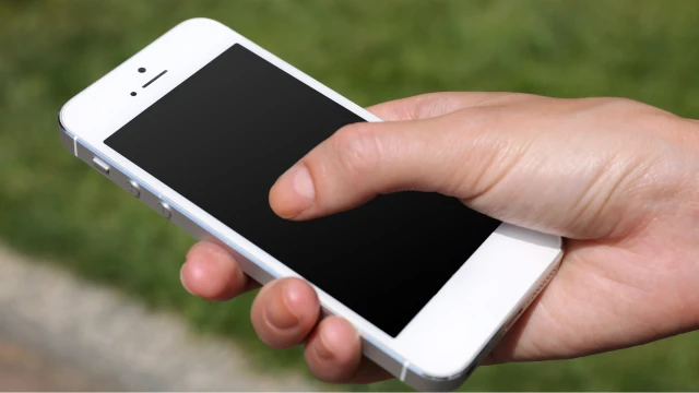 Aplikasi Pembobol WiFi untuk iPhone Terbukti Work 100%