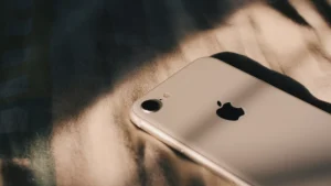 8 Penyebab iPhone Mati Total dan Solusinya