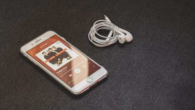 Cara Memasukkan Lagu ke iPhone Tanpa iTunes